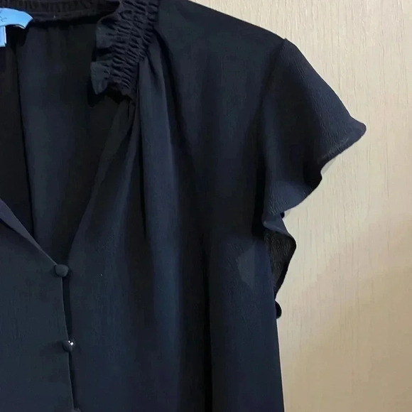 CECE BLACK BLOUSE size small - Picture 4 of 7